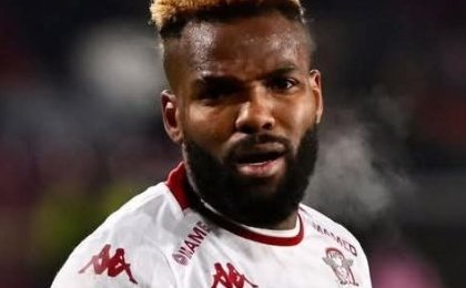Aaron Boupendza dans le viseur de deux clubs chinois malgré sa suspension