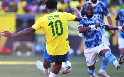 Ligue des champions CAF : Mamelodi Sundowns et Pyramids FC dos à dos, le suspense reste entier