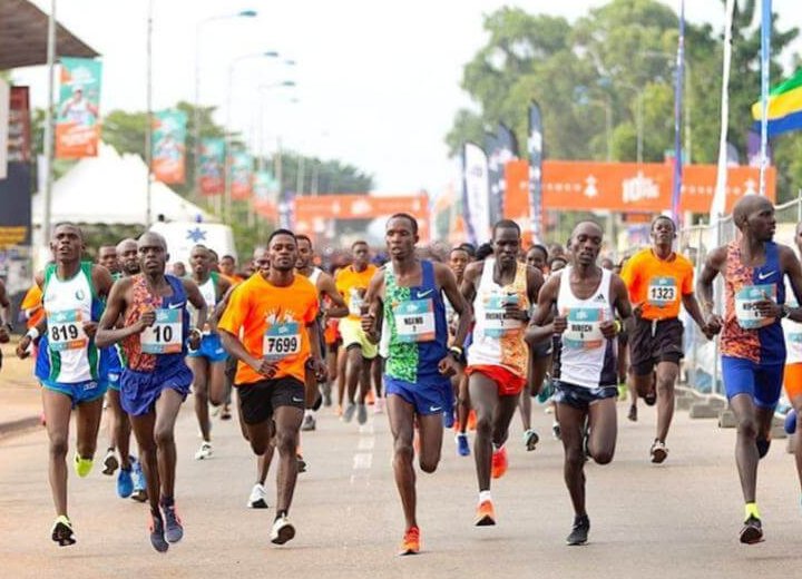 Les officiels techniques d'athlétisme du Gabon en formation de 72h 