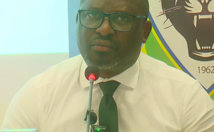 Éliminatoires Mondial 2026 : Thierry Mouyouma dévoile la liste des 25 Panthères face aux Seychelles et la Côte d'Ivoire