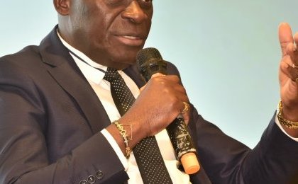 CAN 2025 : Pierre-Alain Mounguengui fixe le cap et veut « briser le mythe des quarts de finale »