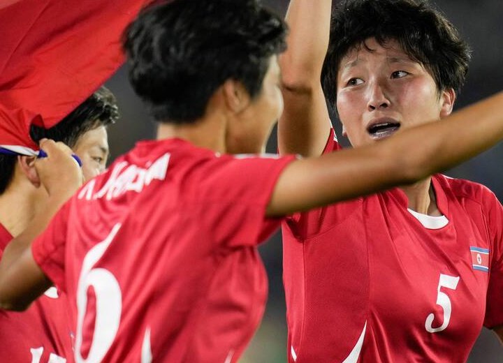 Mondial féminin U20 2026 : la Corée du Nord surclasse le Canada dans les arrêts de jeu et file en demi-finale