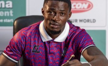 Ouganda : Loyce Mbaba rejoint Vipers SC, un nouveau défi africain pour le portier gabonais