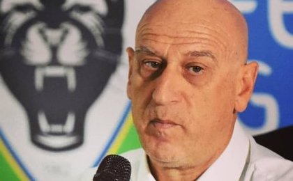 Patrice Neveu prédit la victoire des Panthères du Gabon sur les Scorpions de Gambie !