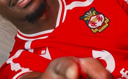 Championship : Jacques Ekomié titulaire dès son arrivée, Wrexham battu par Birmingham
