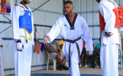 Un stage de perfectionnement pour remettre en jambes les karatékas de l'Ogooué-Maritime