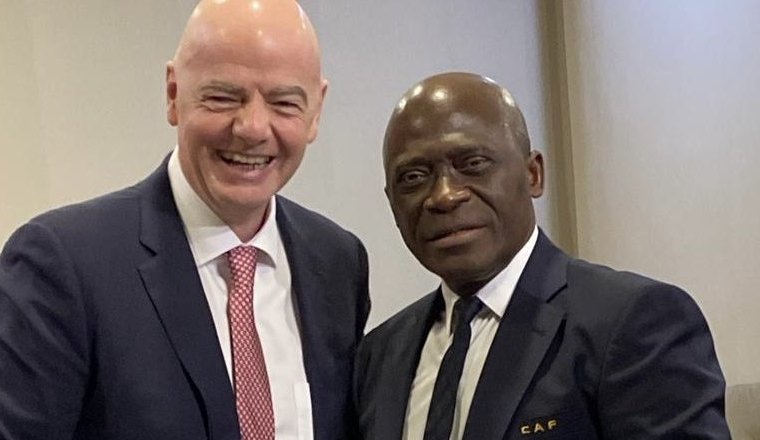 FIFA : Pierre-Alain Mounguengui affiche son soutien à Gianni Infantino pour 2027