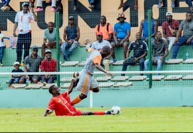 National-Foot 1 : l'US Bitam perd six points sur tapis vert