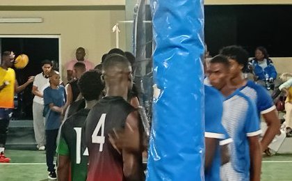 Coupe de volley de la Ligue de l'Estuaire : AS Lova, Kwan et TGV réussissent leur entrée