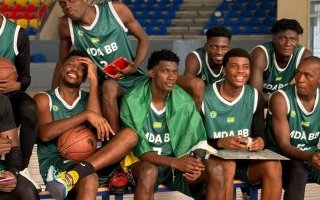 Road to BAL 2026 : Moanda Basketball démarre fort et fait taire Kinshasa