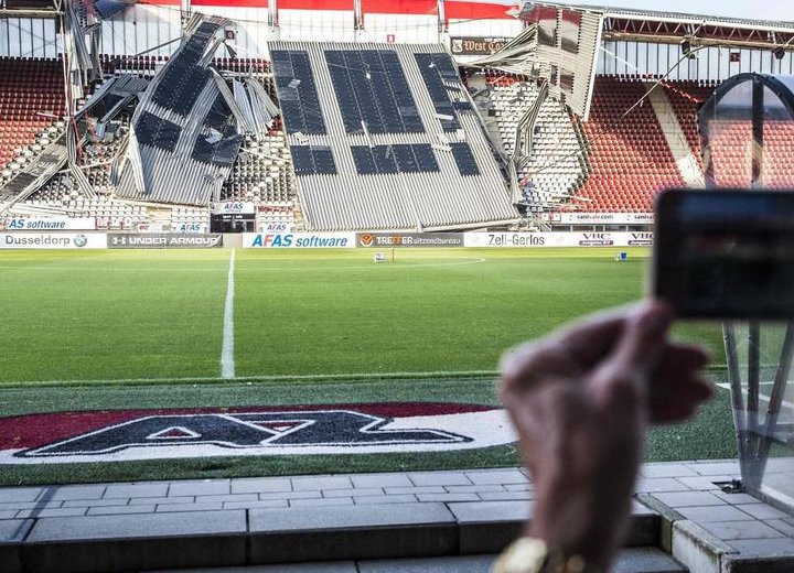 Une partie d'un stade néerlandais s'effondre à cause de vents violents